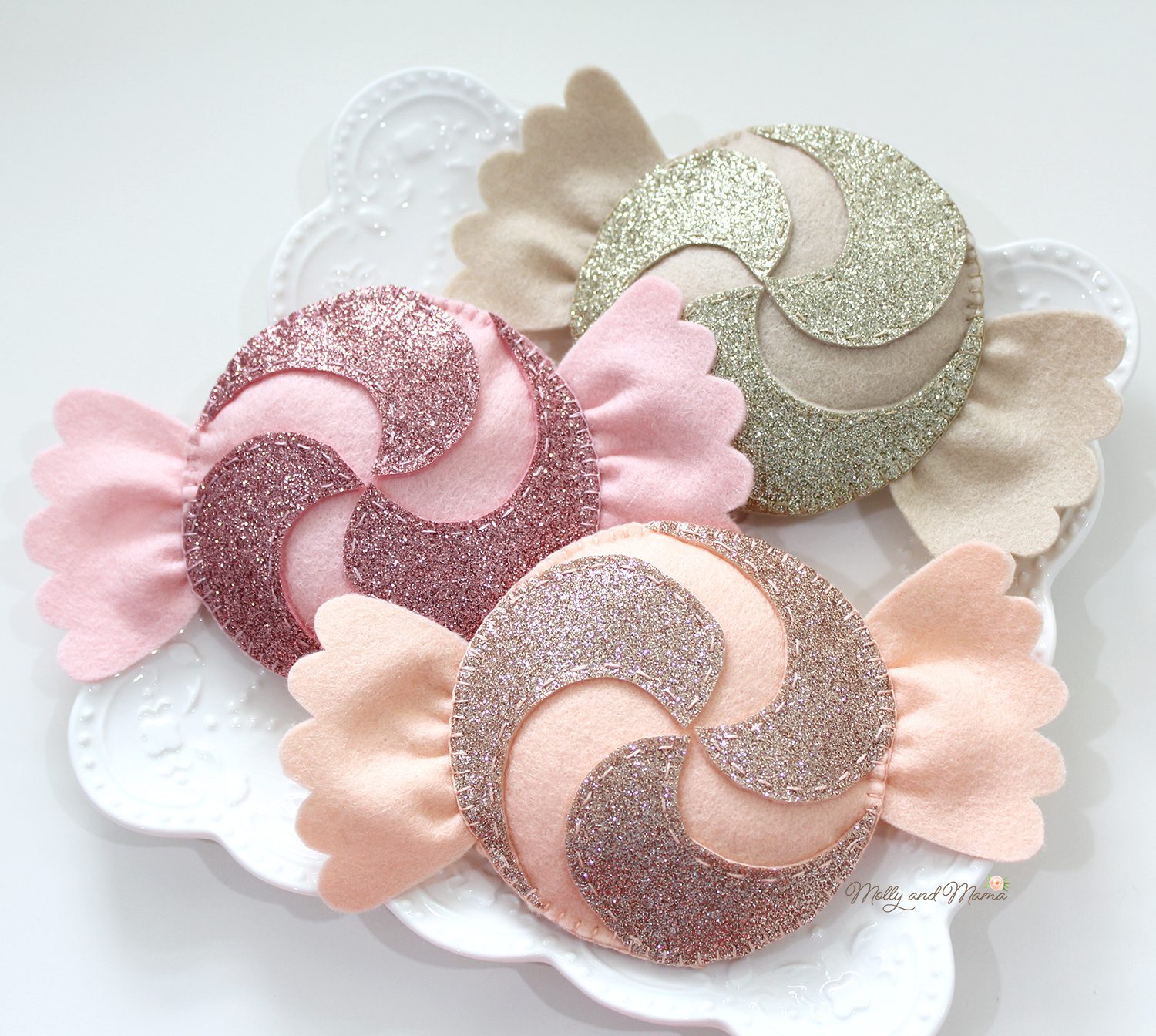Christmas Lolly Ornaments – A Free Pattern from My Felt Lady