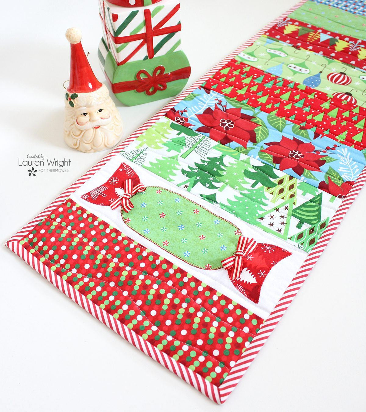 Christmas Cracker Table Runner for Thermoweb