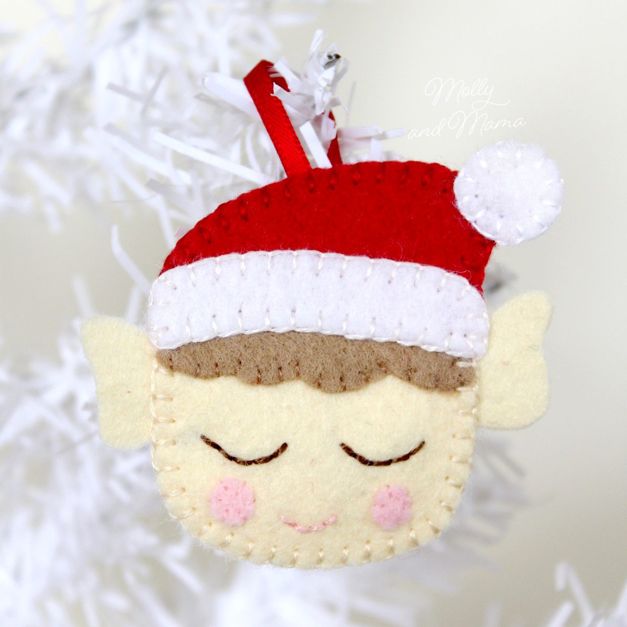Molly and Mama felt Christmas elf ornament tutorial